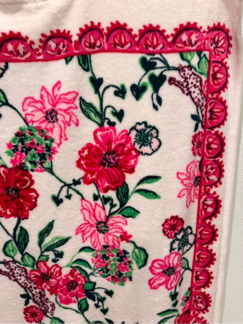 Lilly Pulitzer Plush Fleece Throw Blanket Floral Leopards Pink Green 47x63